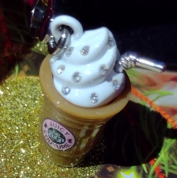 🧦 Holiday ✨ Whipped Sparklyl Cream Ice ☕ Fun 🧦 Stuffer Never Removed 🎁 - Picture 6 of 8